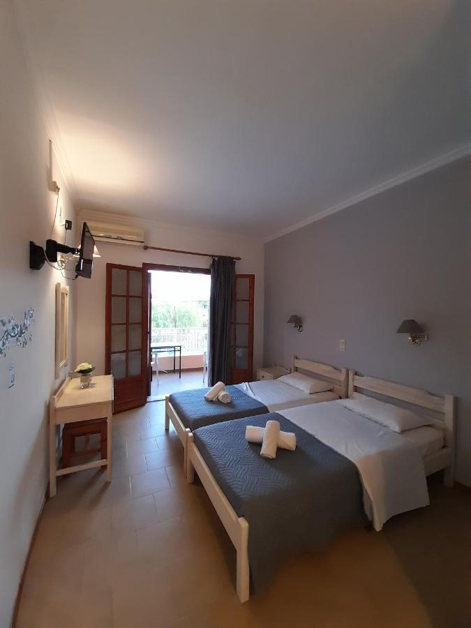 Aronda Apartments Dassiá Eksteriør bilde