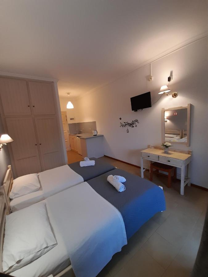 Aronda Apartments Dassiá Eksteriør bilde
