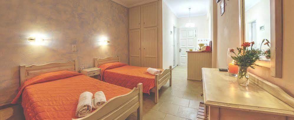 Aronda Apartments Dassiá Eksteriør bilde